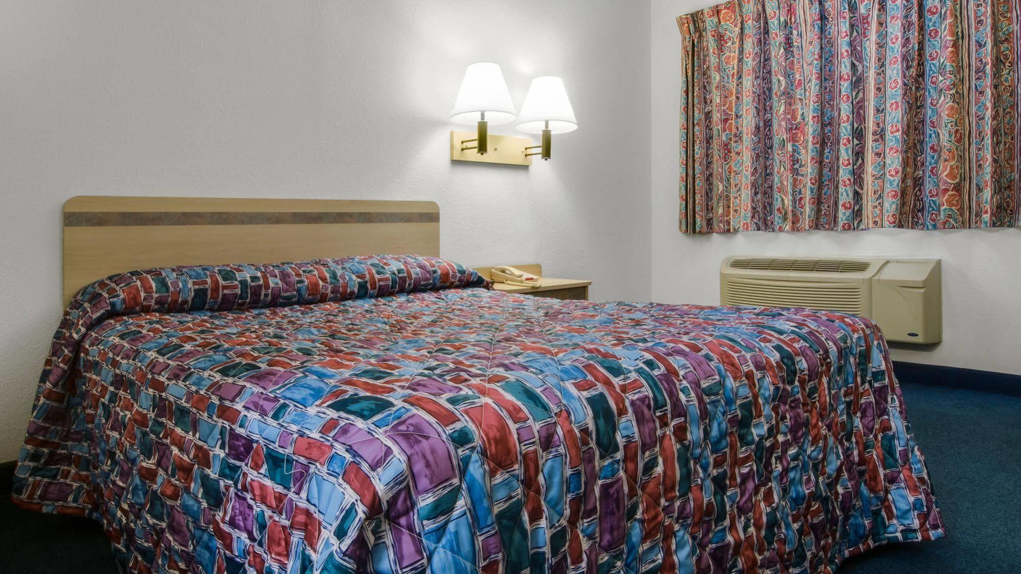 Oyo Hotel Deridder Hwy 171 North Екстериор снимка